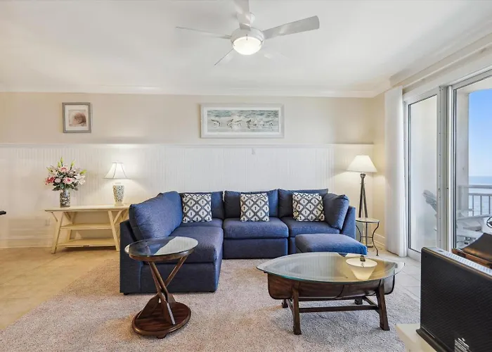 Gateway Grand 1411 Apartment